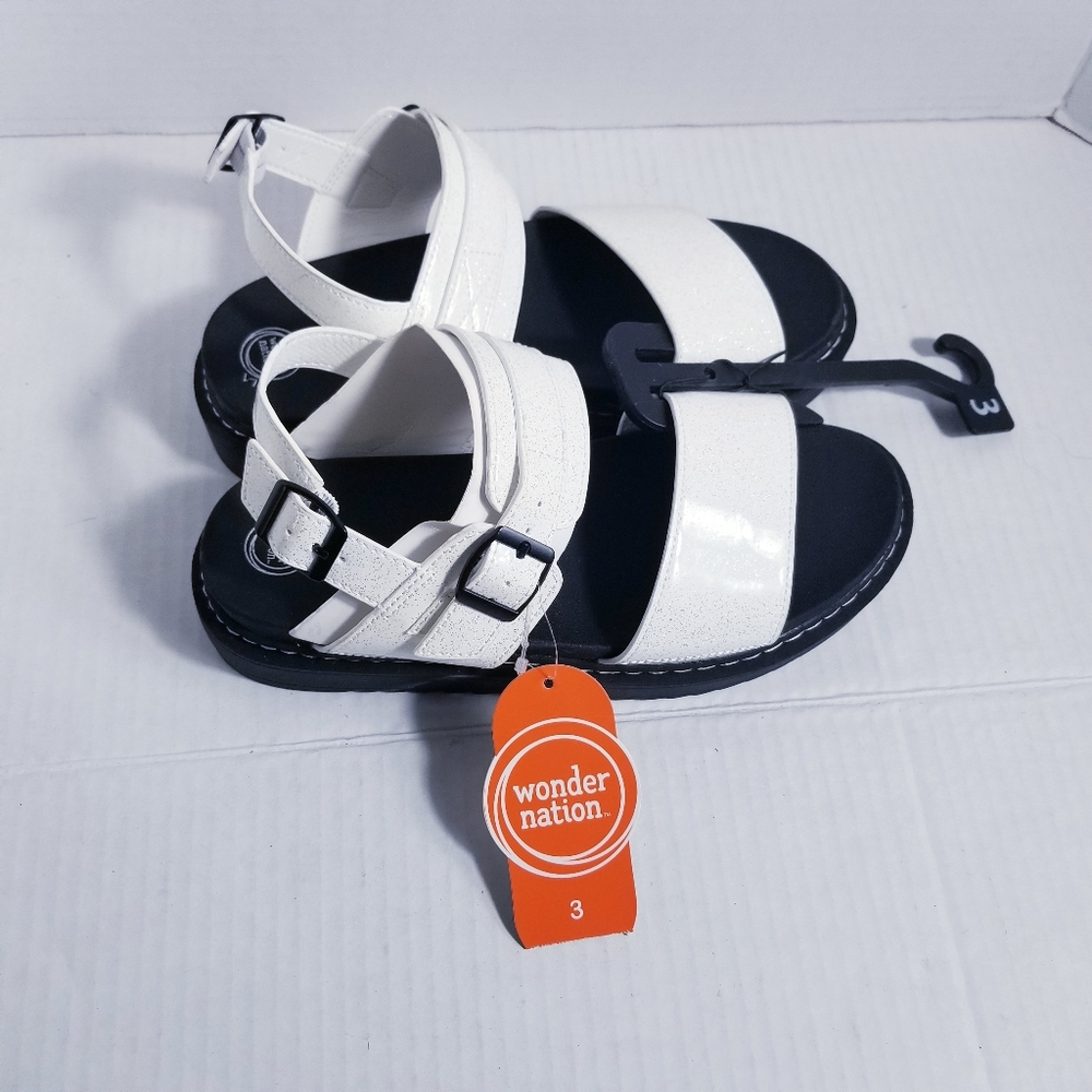 NWT WONDER NATION GIRLS BLACK WITH WHITE SPARKLY SANDALS SIZE 3